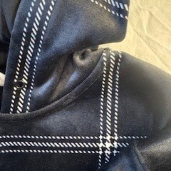 TAVI - GLAMPING Hoodie - Black with White Accents 'Window Pane' Design - NWT - Picture 4 of 6